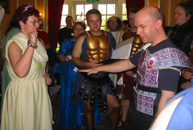 Photo of heroes duelling – by playing scissors-paper-stone